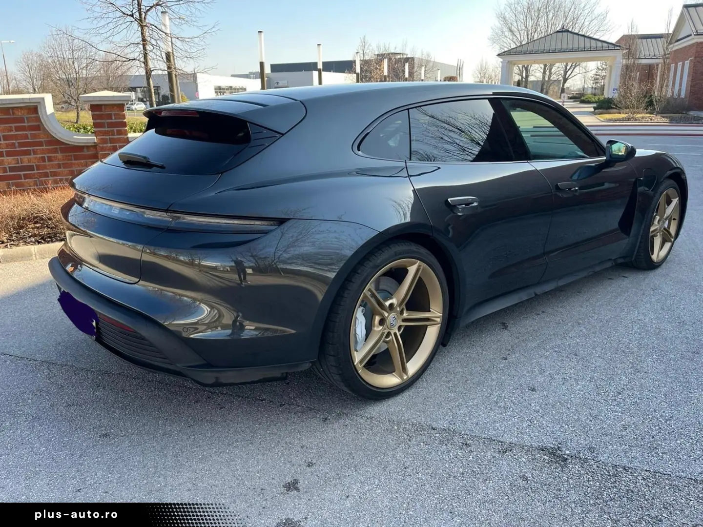 PORSCHE Taycan Sport Turismo Basis PASM CHRONO PANO STZH