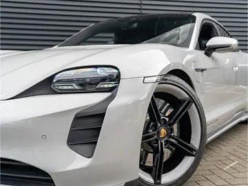 PORSCHE Taycan Turbo LED-Matrix SPORT 21''&hellip;