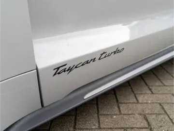 PORSCHE Taycan Turbo LED-Matrix SPORT 21''&hellip;