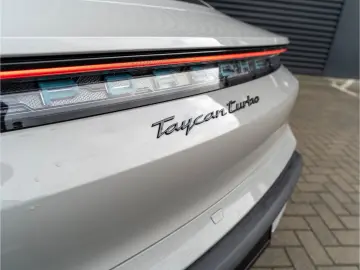 PORSCHE Taycan Turbo LED-Matrix SPORT 21''&hellip;