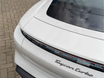 PORSCHE Taycan Turbo LED-Matrix SPORT 21''&hellip;