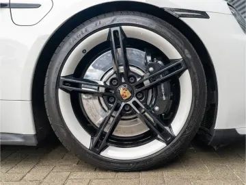 PORSCHE Taycan Turbo LED-Matrix SPORT 21''&hellip;