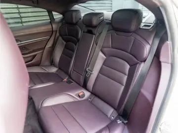 PORSCHE Taycan Turbo LED-Matrix SPORT 21''&hellip;