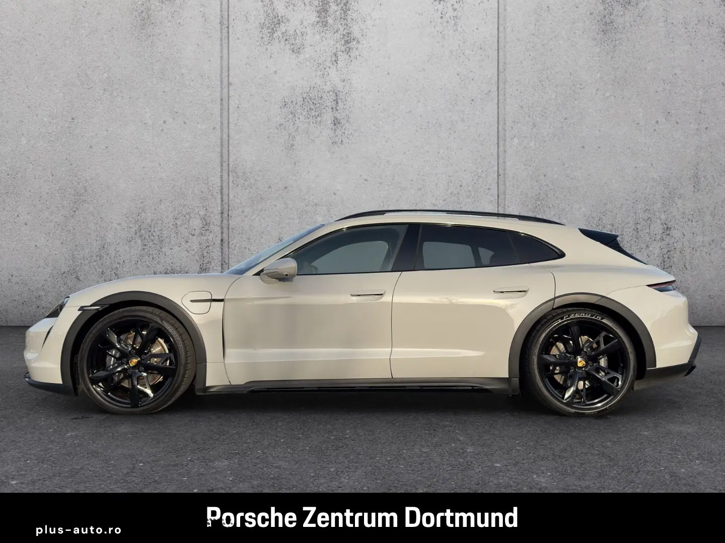 PORSCHE Taycan 4 Cross Turismo HA-Lenkung InnoDrive BOSE
