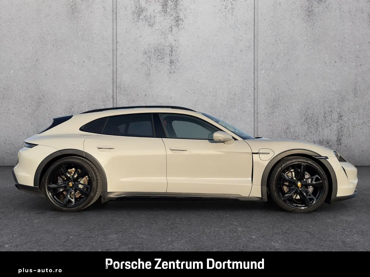 PORSCHE Taycan 4 Cross Turismo HA-Lenkung InnoDrive BOSE