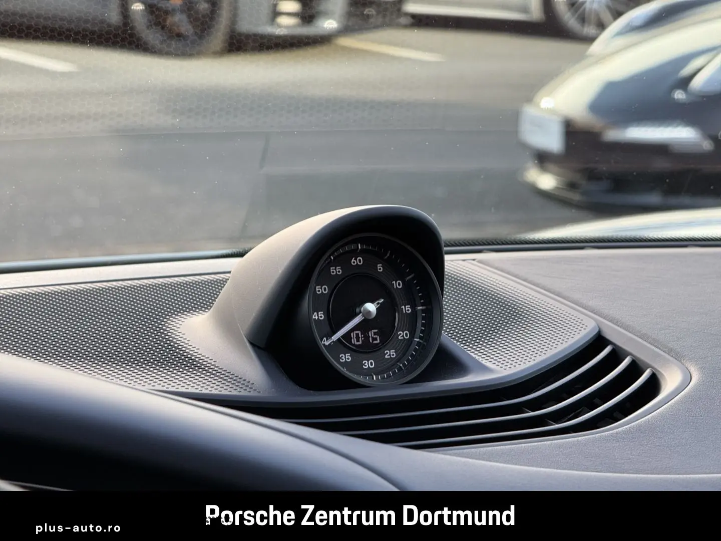 PORSCHE Taycan 4 Cross Turismo HA-Lenkung InnoDrive BOSE