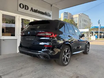 BMW X5 xDrive 45 e M Sport Pano 21  Headup AHK Night