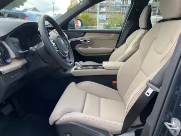 Volvo XC90 T8 Plus Bright Recharge Plug-In Hybrid AWD