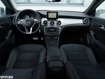 Mercedes-Benz CLA ver-220