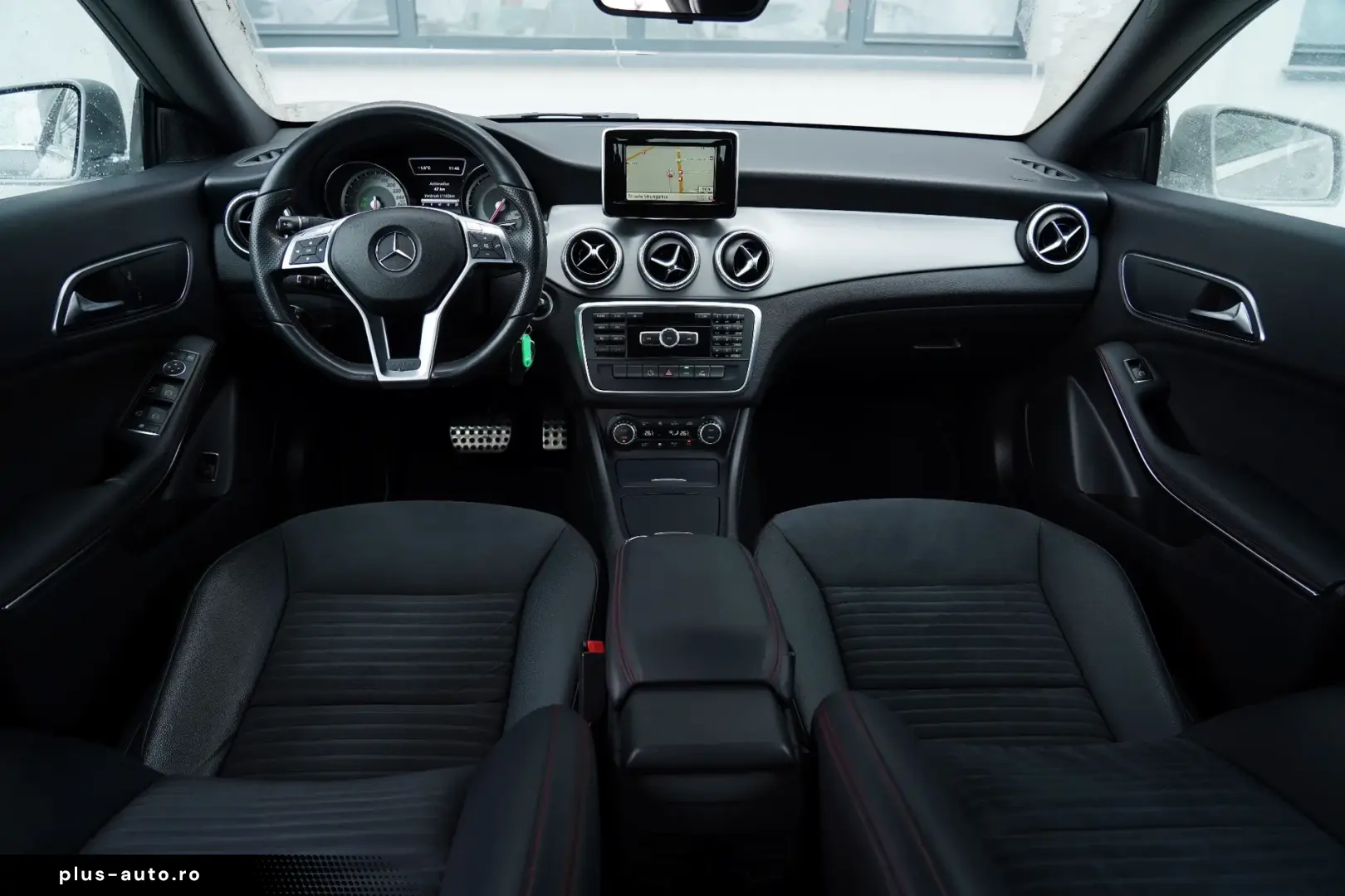 Mercedes-Benz CLA ver-220