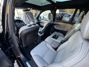 Volvo XC 90 T8 Plus Dark  PANO HEAD-UP