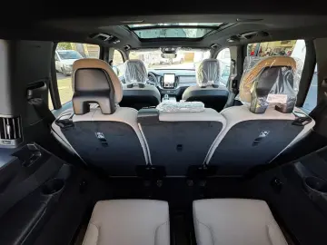 Volvo XC 90 T8 Plus Dark  PANO HEAD-UP