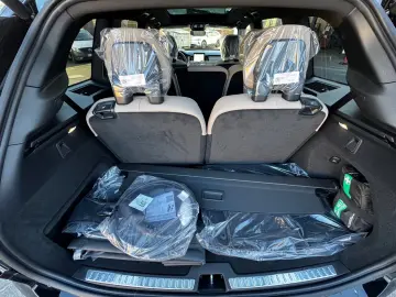 Volvo XC 90 T8 Plus Dark  PANO HEAD-UP