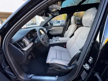 Volvo XC 90 T8 Plus Dark  PANO HEAD-UP