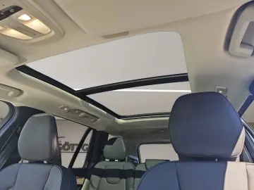 Volvo XC90 T8 Plus Dark COMMERCIAL SPECIAL PANO 360