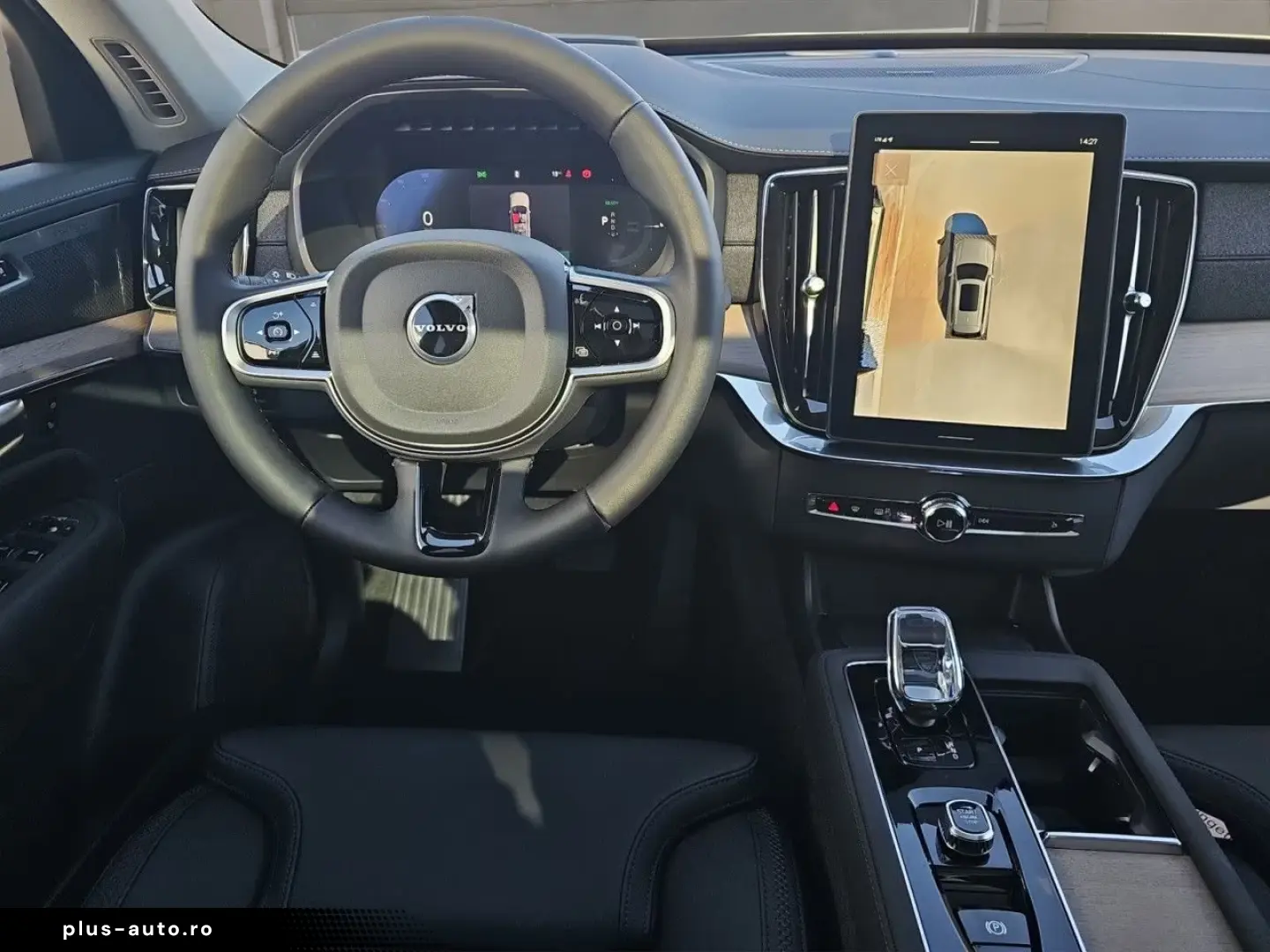 Volvo XC90 T8 Plus Dark COMMERCIAL SPECIAL PANO 360