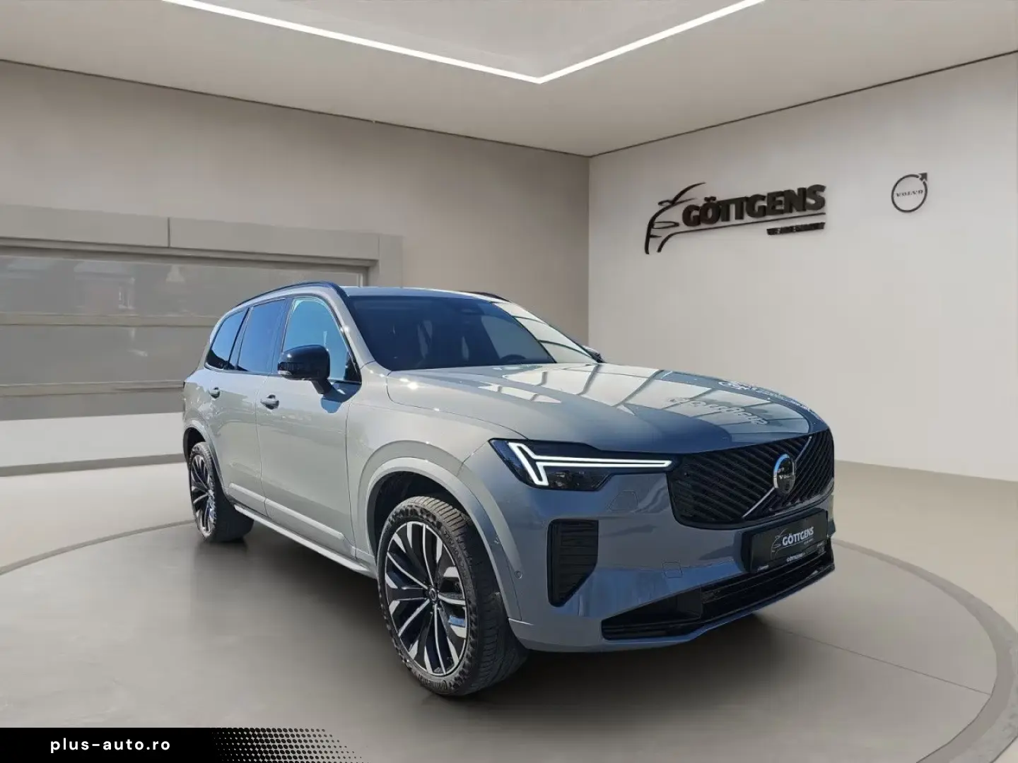 Volvo XC90 T8 Plus Dark COMMERCIAL SPECIAL PANO 360