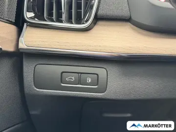 Volvo XC90 T8 AWD plug-in hibrid Plus Bright