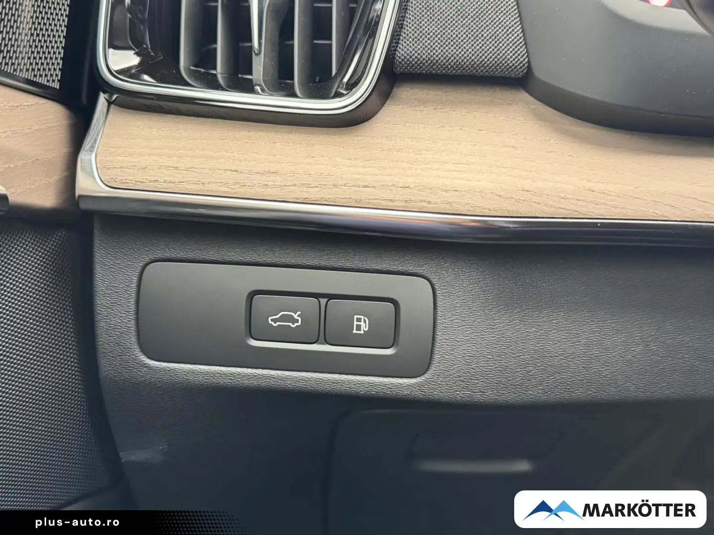 Volvo XC90 T8 AWD plug-in hibrid Plus Bright