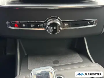 Volvo XC90 T8 AWD plug-in hibrid Plus Bright