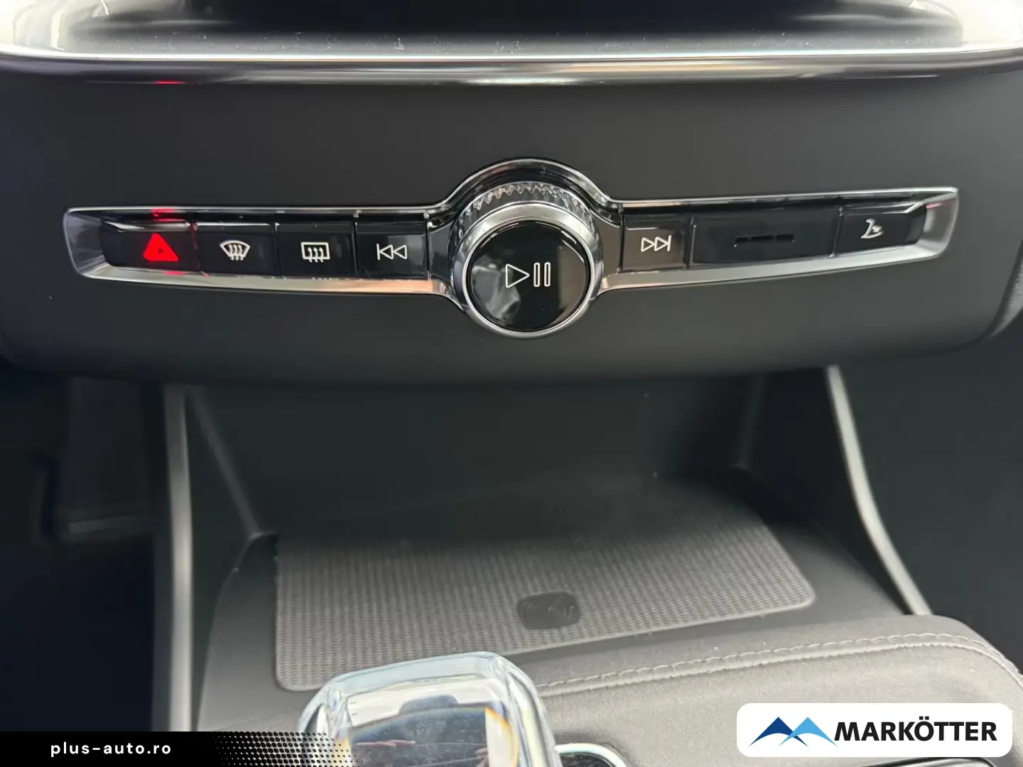 Volvo XC90 T8 AWD plug-in hibrid Plus Bright