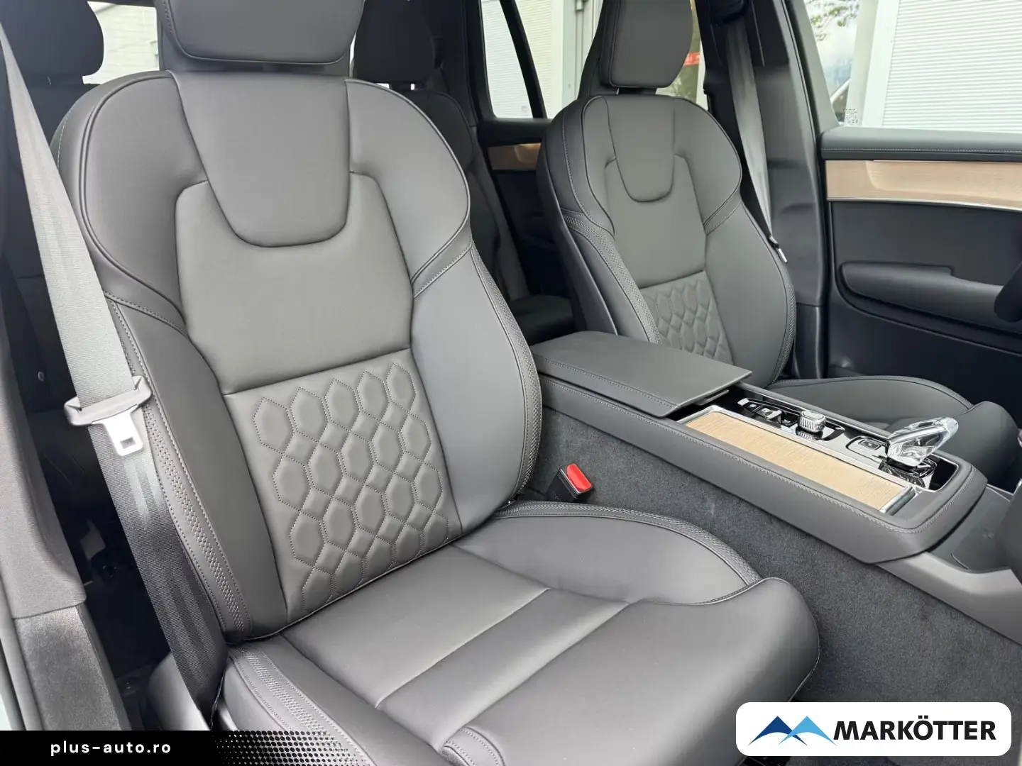 Volvo XC90 T8 AWD plug-in hibrid Plus Bright