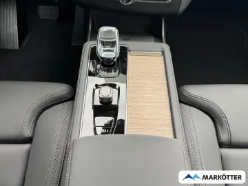 Volvo XC90 T8 AWD plug-in hibrid Plus Bright