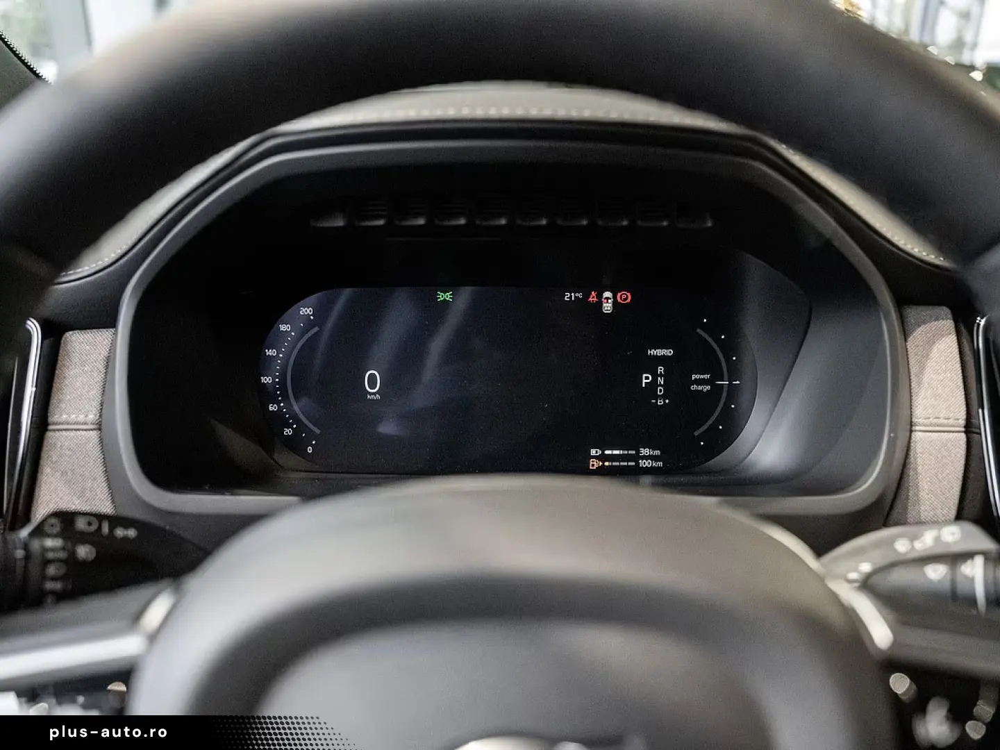 Volvo XC90 T8 AWD Plus Dark