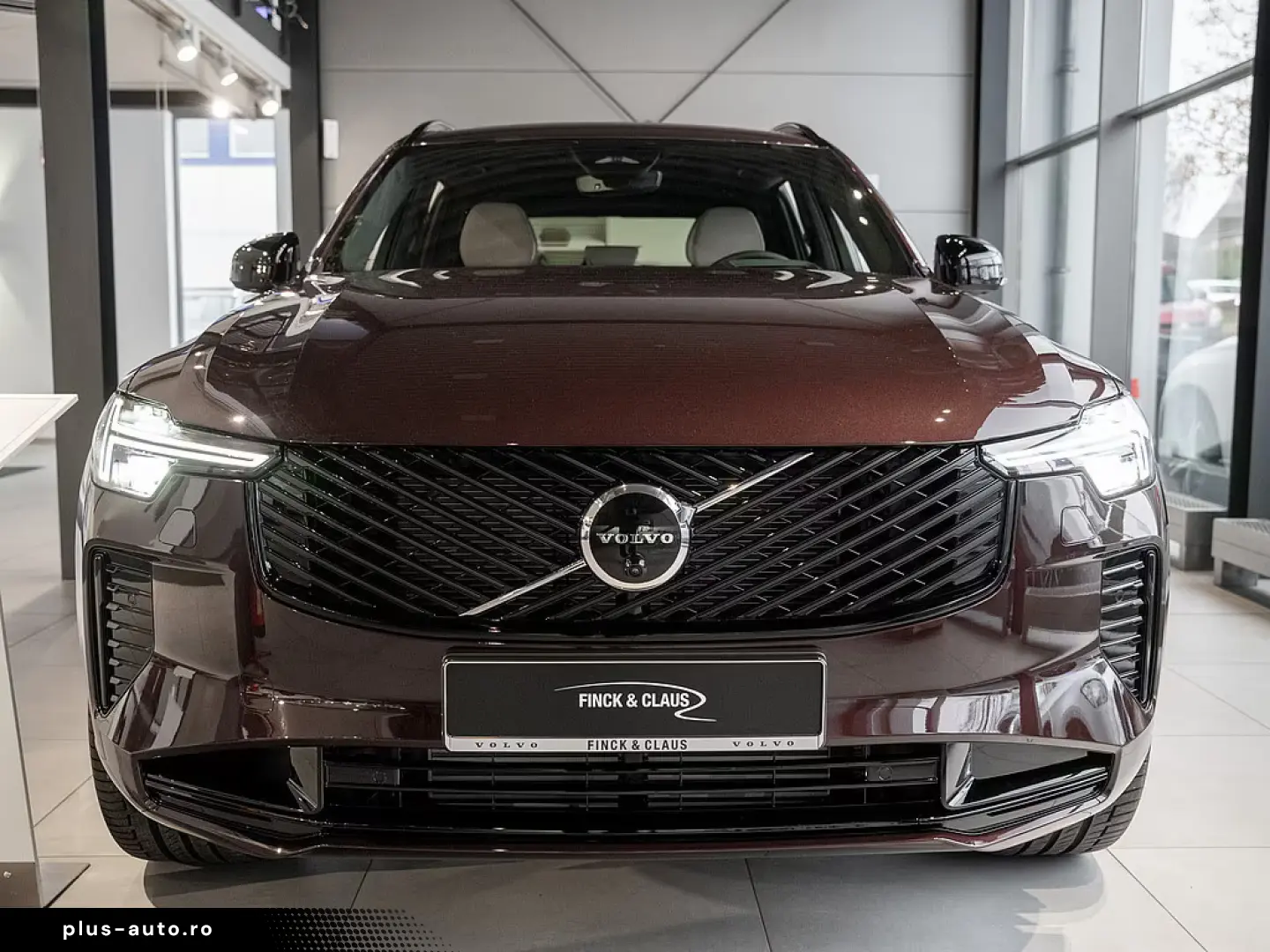 Volvo XC90 T8 AWD Plus Dark