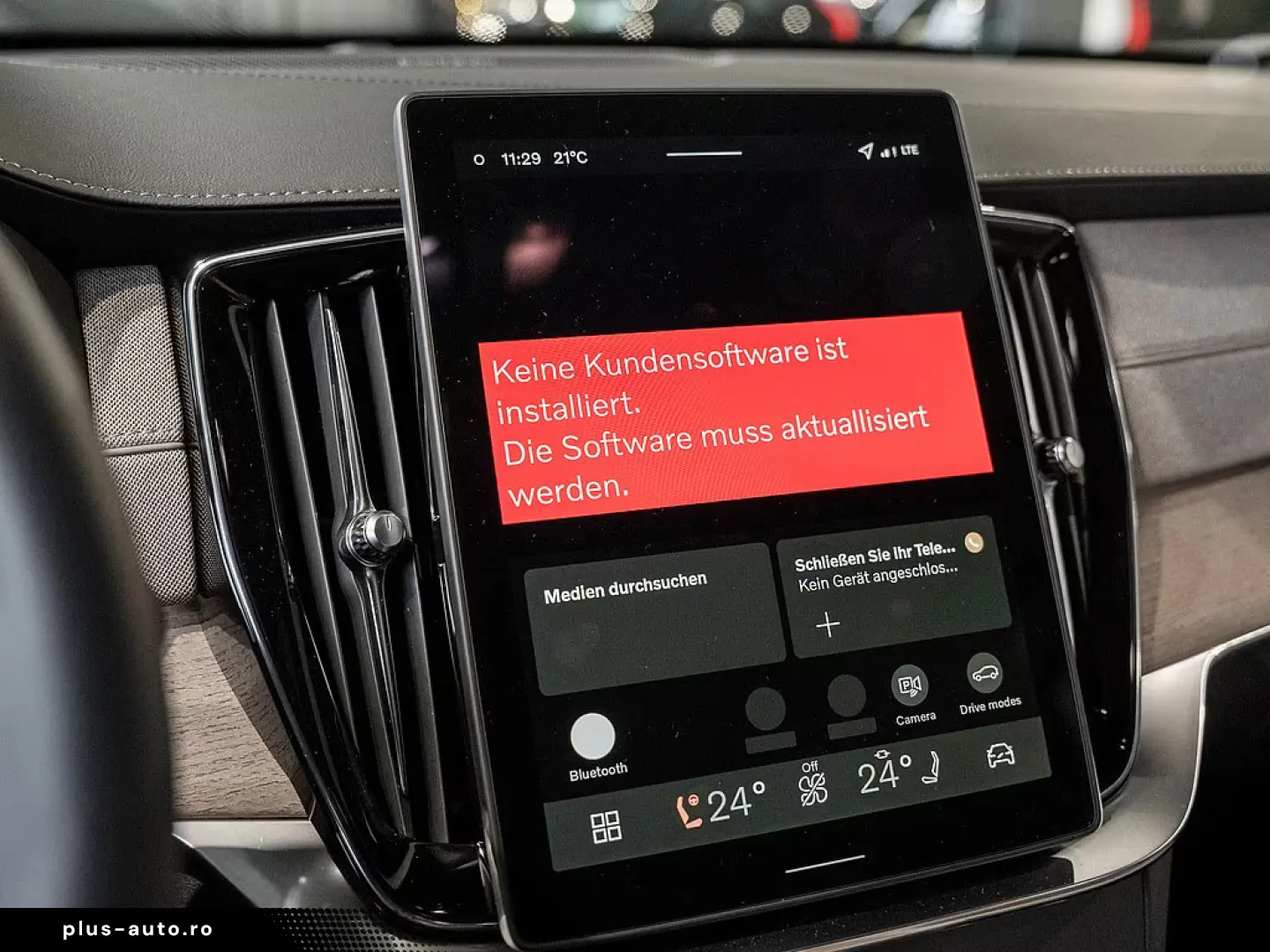 Volvo XC90 T8 AWD Plus Dark