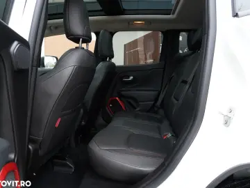 Jeep Renegade 2.0 M-Jet 4x4 AT Trailhawk