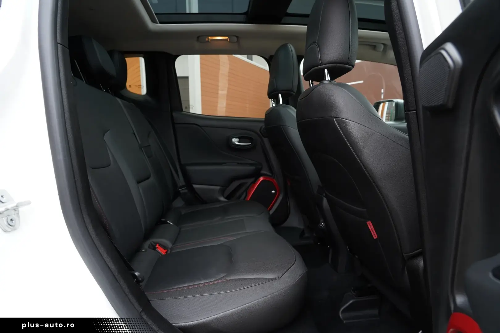 Jeep Renegade 2.0 M-Jet 4x4 AT Trailhawk