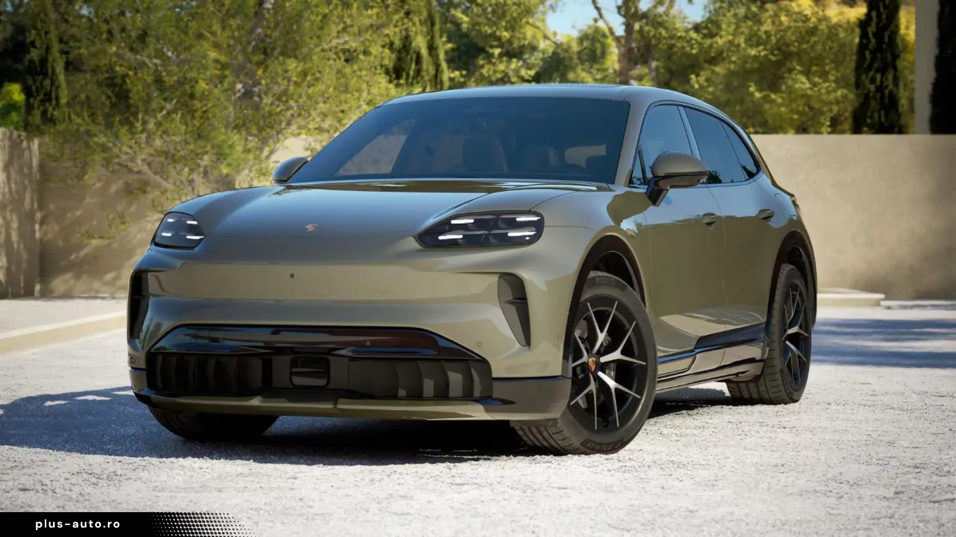 Porsche Cayenne Electric   SportDesign negru   BOSE