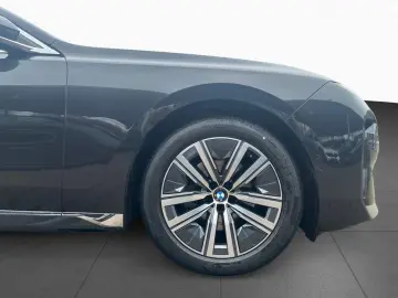 BMW 740d xDrive LiCoPro PAPro DAPro SH DAB Bluetooth