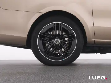 MERCEDES-BENZ V 300 d Marco Polo  AMG AIRMATIC Winter-Paket