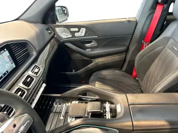 MERCEDES-BENZ AMG GLE 63 S 4matic  AMG MBUX Style Burm MBeam