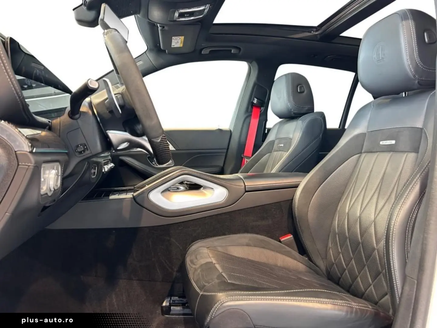 MERCEDES-BENZ AMG GLE 63 S 4matic  AMG MBUX Style Burm MBeam