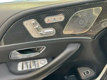 MERCEDES-BENZ AMG GLE 63 S 4matic  AMG MBUX Style Burm MBeam