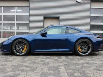 PORSCHE 992 GT3 Touring PCCB Lift BOSE