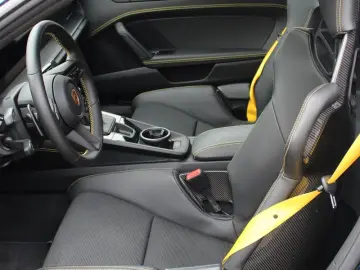 PORSCHE 992 GT3 Touring PCCB Lift BOSE