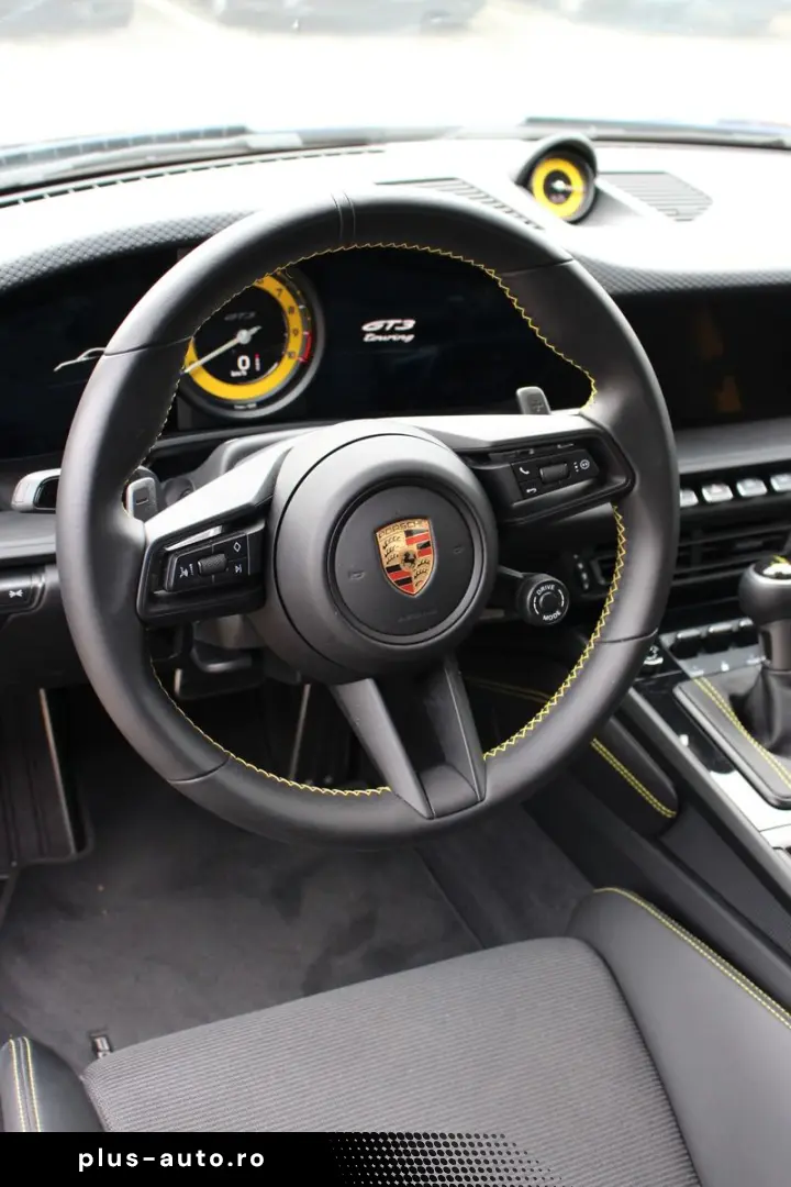 PORSCHE 992 GT3 Touring PCCB Lift BOSE