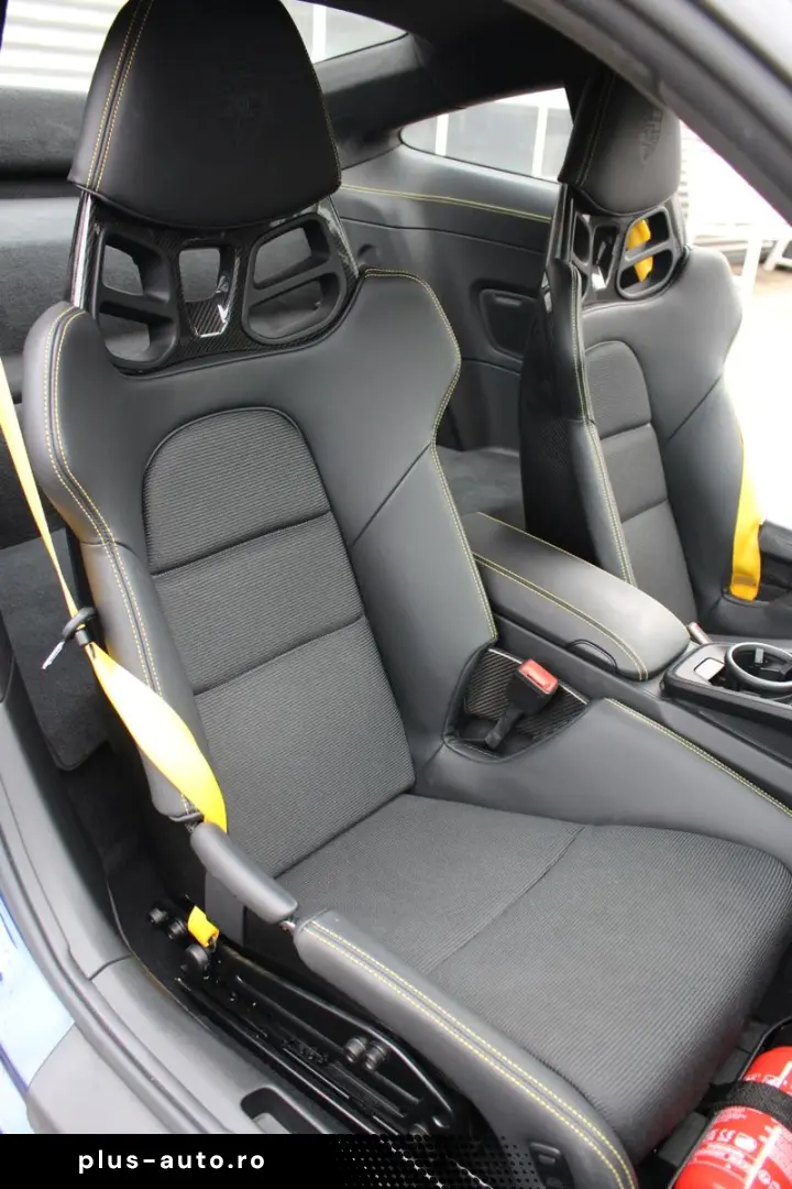 PORSCHE 992 GT3 Touring PCCB Lift BOSE