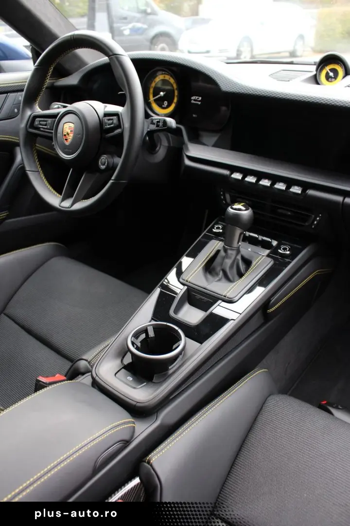 PORSCHE 992 GT3 Touring PCCB Lift BOSE