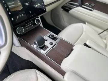 LAND ROVER Range Rover P440e Autobiography Hybrid