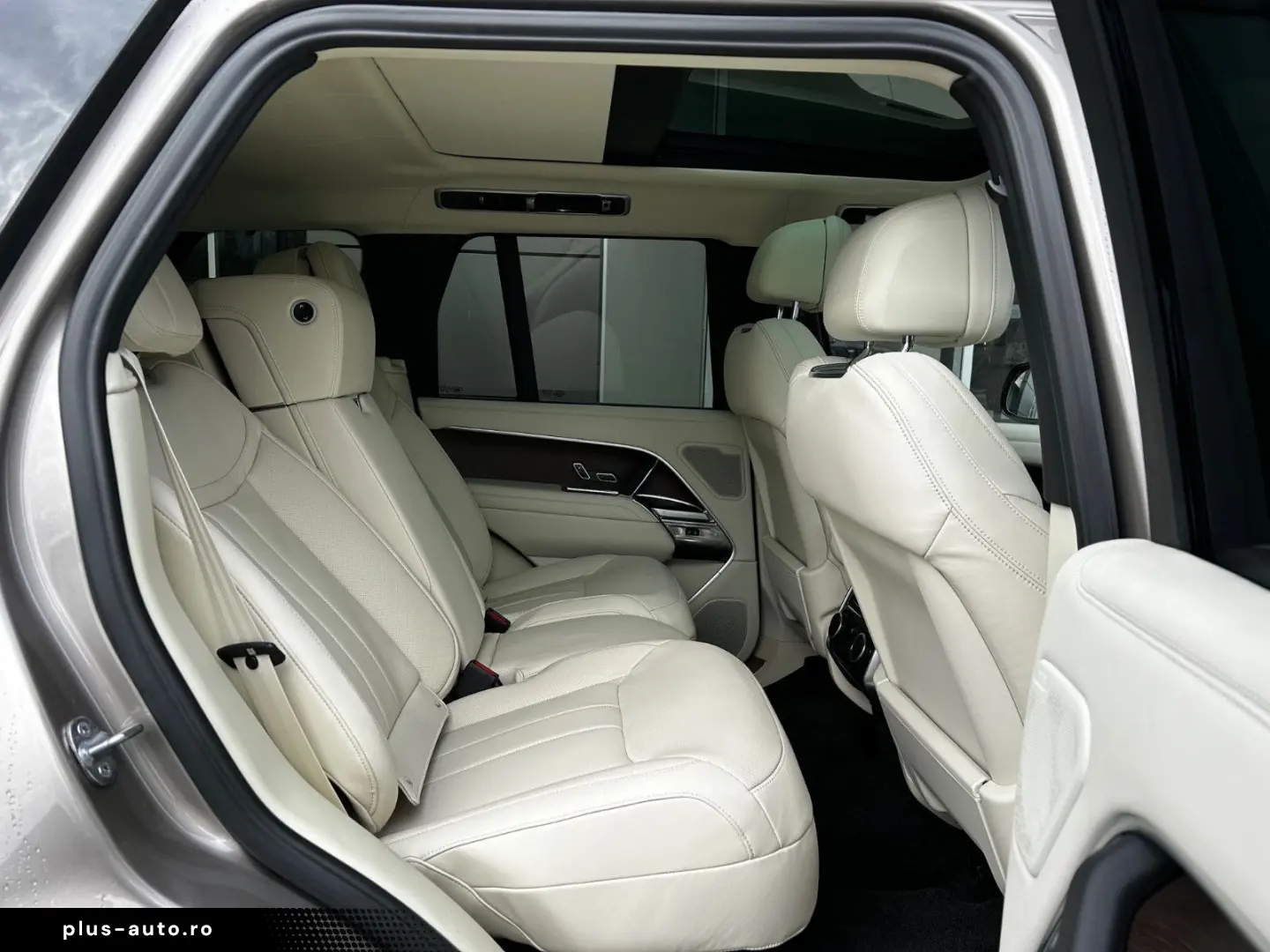 LAND ROVER Range Rover P440e Autobiography Hybrid