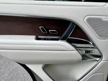 LAND ROVER Range Rover P440e Autobiography Hybrid