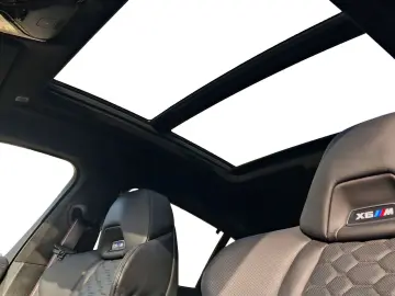 BMW X6 M Competition AHK Pano DrivAs ParkAsPro