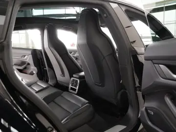 PORSCHE Taycan Sport FACELIFT Pano 20  360 BOSE ACC