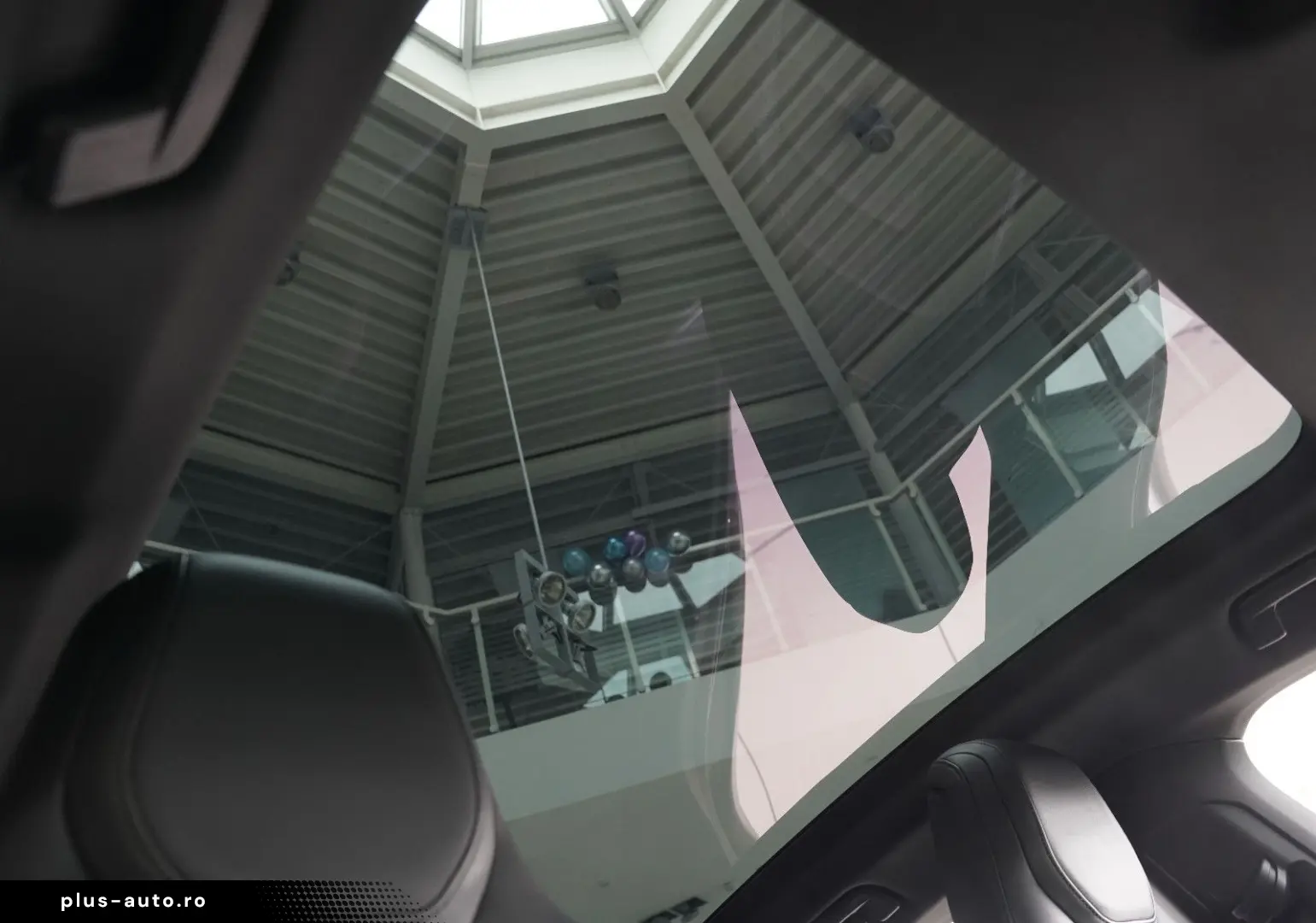 PORSCHE Taycan Sport FACELIFT Pano 20  360 BOSE ACC