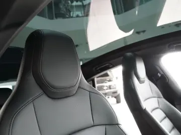 PORSCHE Taycan Sport FACELIFT Pano 20  360 BOSE ACC